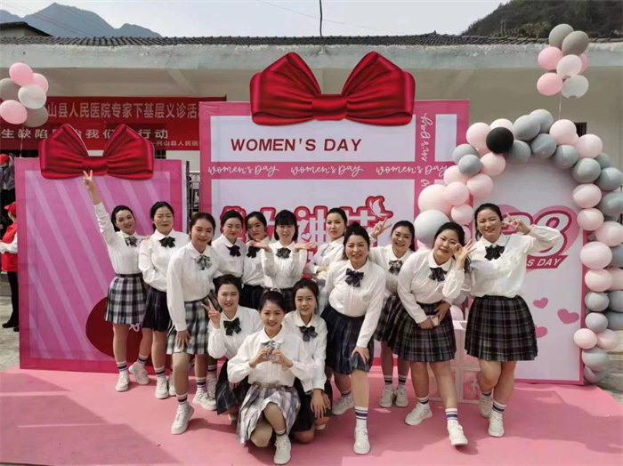 叮，华审女神请查收礼物
